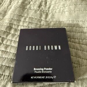 Bobbi Brown Bronzing Powder in Deep